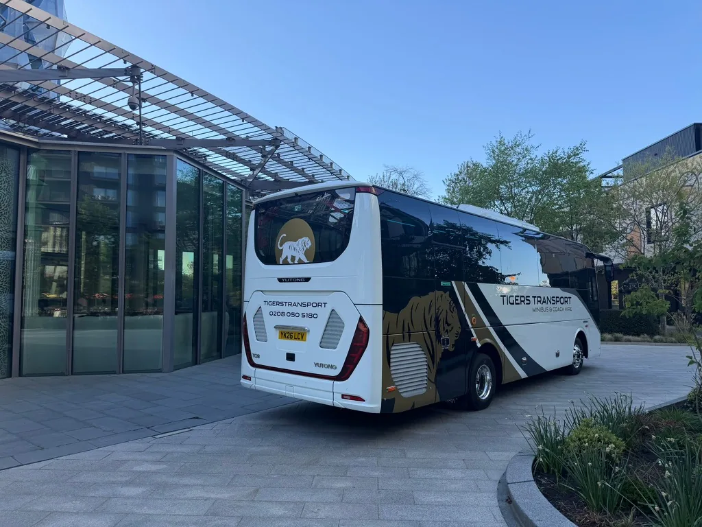37 Seater Coach exterior